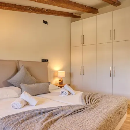Liston Luxury Penthouse Daire