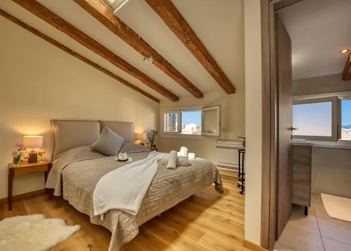 Liston Luxury Penthouse דירה Corfu (city)