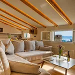 Liston Luxury Penthouse *