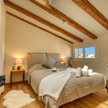 Liston Luxury Penthouse *